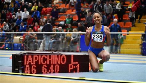 Nuovo record italiano u18 e u20 nel salto in lungo. Larissa Iapichino non si ferma e vola a 6.40 - Atletica ...