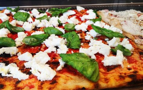 Pizza al Taglio a Roma: i 6 migliori indirizzi da provare nel 2022