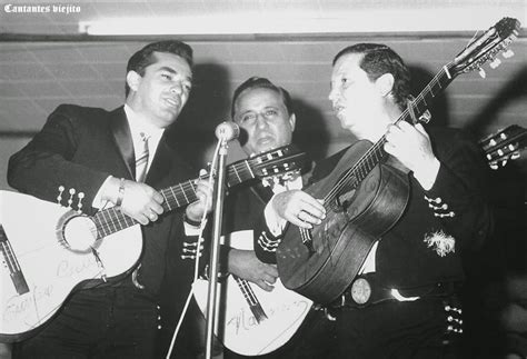 Trio Los Panchos Musica Mexicana Historia De La Musica Musica