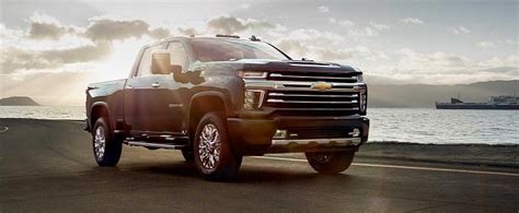 2020 Chevrolet Silverado Hd Looks Bling Bling In High Country Flavor
