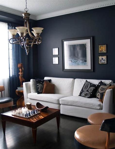 Jan 07, 2020 · the living room is often the center of a home, but if your space could use some extra square footage, there are plenty of ways to make a small living room feel larger. Cool Small Living Room Paint Idea with Black Wall Color ...