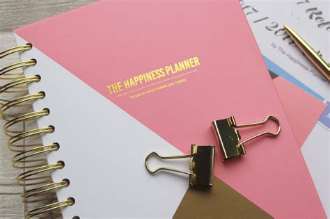 The Happiness Planner Review A Model Recommends