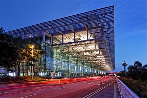 Tourism And Travel Singapore S Changi Airport The Culmination Of The Best Airports In The World