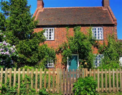 England Bedfordshire Red Brick Cottage Brick Cottage Red Brick