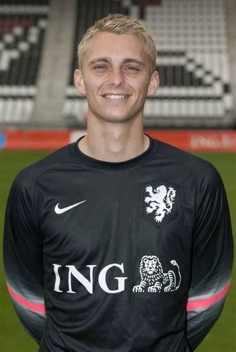 Cillessen began his football career playing for the youth team of local dutch club, de treffers. Jasper Cillessen Goalkeeper (Ajax, Netherland) | Good soccer players, Goalkeeper, Soccer players