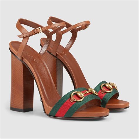 Lyst Gucci Leather T Strap Sandal In Brown