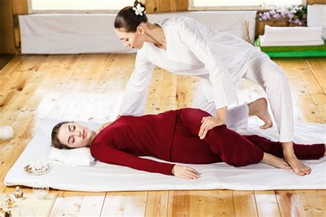 What Is Thai Massage Everything You Need To Know