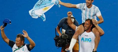 Jun 24, 2021 · argentina debutará ante españa el sábado 24 de julio, en un partido programado para las 00.15 hs de nuestro país. El Chapa Retegui: el sanfernandino que elevó al máximo al ...