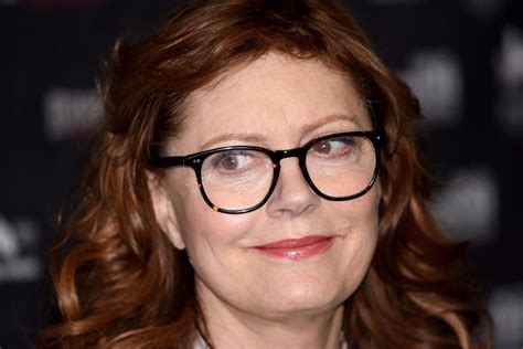 The Susan Sarandon-Debra Messing Twitter War Is Back and Better Than ...
