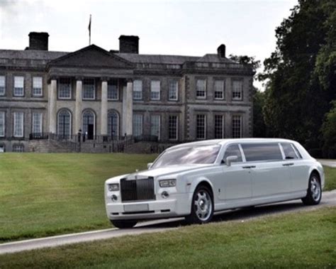Rolls Royce Phantom Limo Uk Limo Hire In Uk Wedding Car Hire
