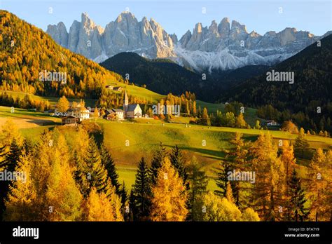 St Magdalena Church With Odle Massif Valle Di Funes Valley Dolomites