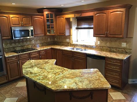 Select from premium kitchen countertop of the highest quality. Kitchen Granite Countertops - City Granite Countertops Cleveland OH (216)688-5154