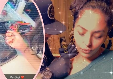 Vanessa bryant shared on instagram that she was receiving a sweet message from the late inked husband kobe bryant. Vanessa Bryant Gets Tattoos Honoring Kobe & Gianna ...