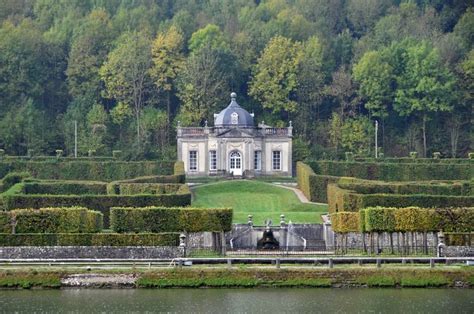 Dinant, romantisch stadje aan de maas. Chateau Freyr in Dinant België | België