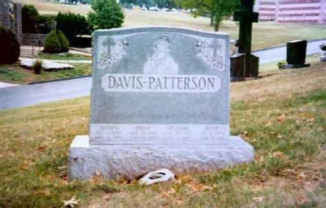Pat Pattersons Grave