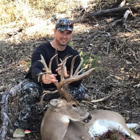 Us Army Sergeant Arrows New Record Non Typical Buck Outdoorhub