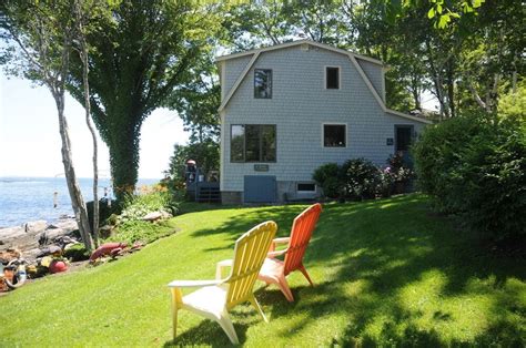 Oceanfront Cottage With Views Of Monhegan Island And Lobster Boats