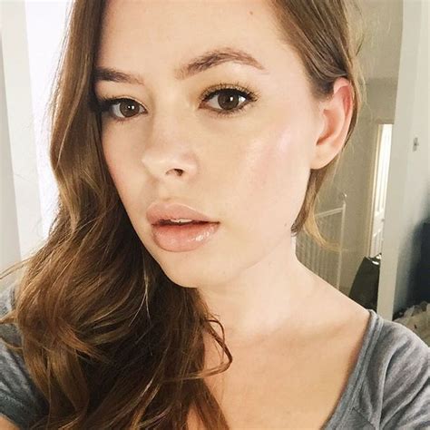 Tanya Burr On Instagram “ive Just Uploaded A Makeup Tutorial For This