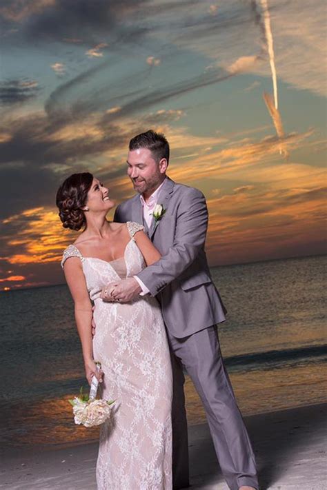 Beach front weddings on anna maria island. Anna Maria Island Weddings, Beach Wedding Ceremony | The ...