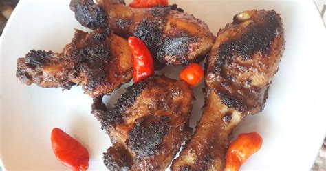 07.06.21 bismillah, minus air kelapa diganti air biasa rasanya tetap maknyuss. Ayam Bacem Bakar Teflon - Resep Ayam Bacem Bakar, Bumbu ...
