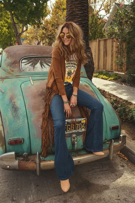 35 Splendid Hippie Style Ideas For Women To Try Right Now Boho Outfits Hippie Outfits 70s