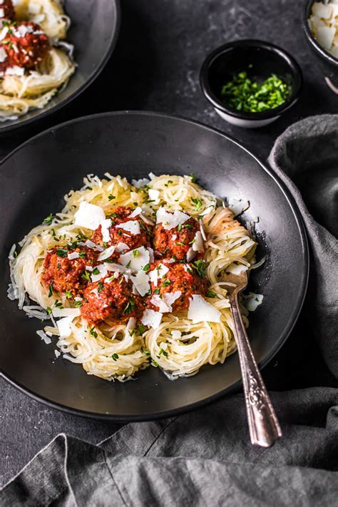 Slow Cooker Spaghetti Squash And Meatballs Grain Free