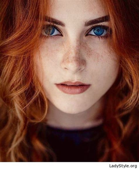 Beauty With Red Hair And Blue Eyes Ladystyle Peinados Y Maquillaje
