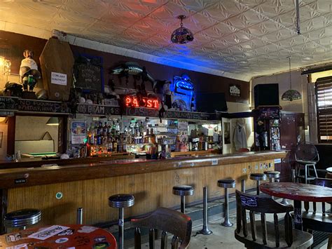 5 Dive Bars Where You Can Pregame And Postgame Too 5280