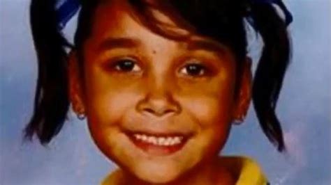 La niña se encuentra desaparecida o extraviada desde el día lunes 14 de junio, cuando fue vista por última vez en la ciudad de san luis. Una niña desaparecida en 2014 en Australia aparece en ...