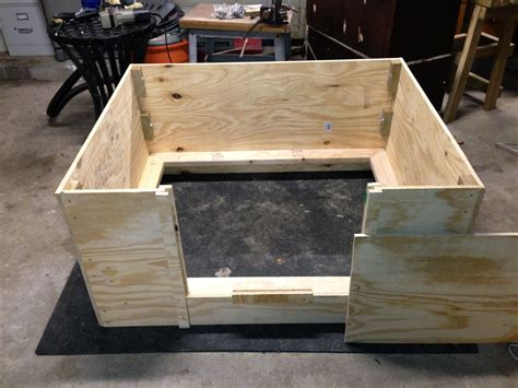 Diy Whelping Box For Puppies Diy Whelping Box A Complete Building
