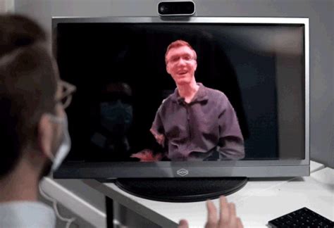 Heres The First Glass Free 3d Holographic Videoconferencing System
