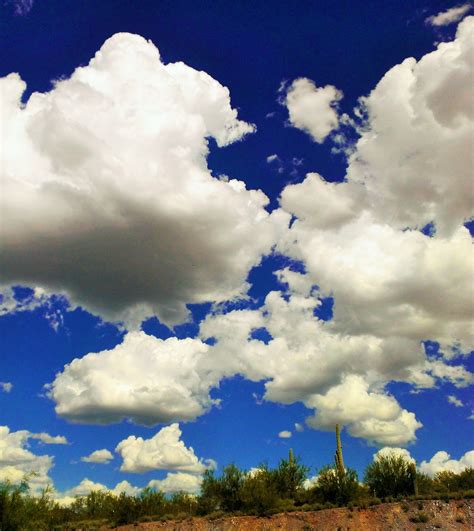Free Photo Large Puffy Clouds Abstract Landscape View Free