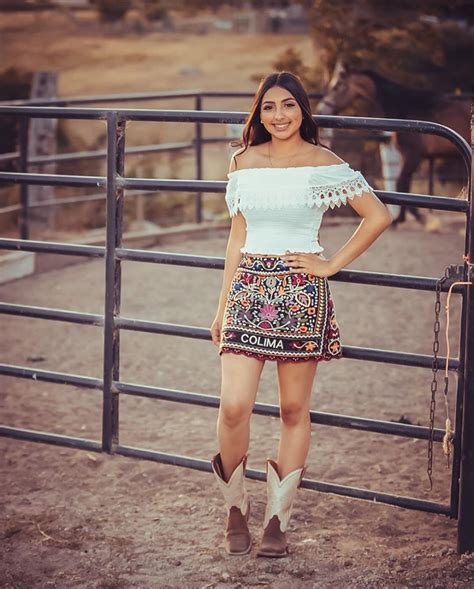 Herencia Collection Herenciaclothing Instagram Photos And Videos Country Chic Outfits