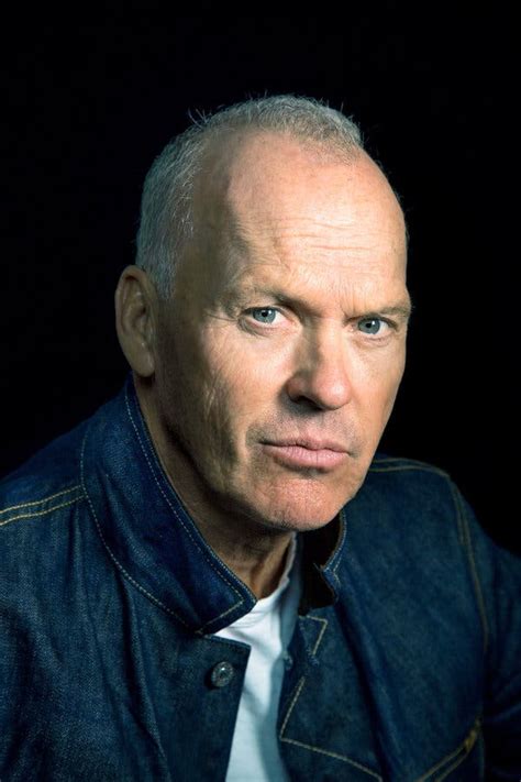 Birdman or (the unexpected virtue of ignorance). People - Michael keaton