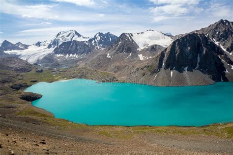 Mountain Lake In Kyrgyzstan Stock Image Image Of Alakul Alpine 35312645