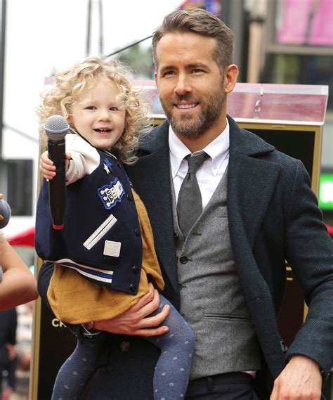 Explore the latest videos from hashtags: Ryan Reynolds and Daughter James Are Twins in This ...