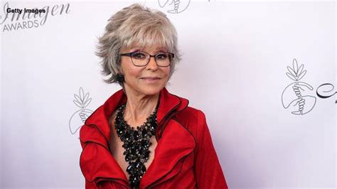 Rita Moreno Gives Trump The Middle Finger On Jimmy Kimmel Live Latest