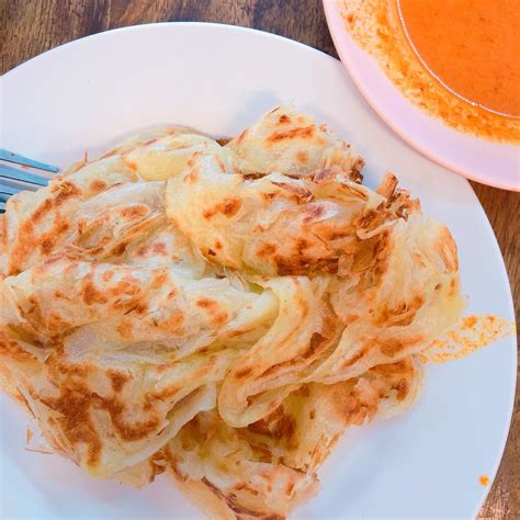 Best roti canai in kl valentine roti's roti canai is one of the best in kuala lumpur. 10 Best Crispy, Fluffy Roti Canai Spots in Johor - Johor ...