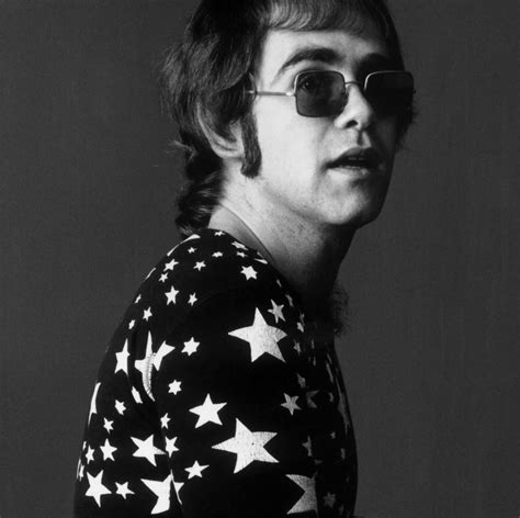 john lennon added a reggae section to elton john s lucy in the sky with diamonds
