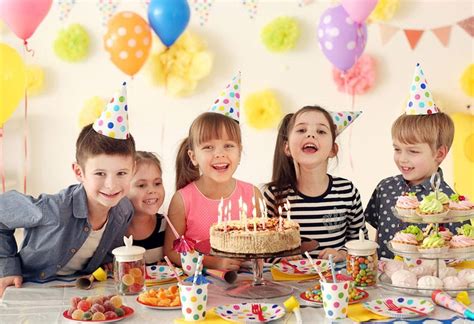 How you manage when its birthday party at home? 7 Things to Prepare for a Surprise Birthday Party