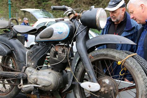 Oldtimer- und Teilemarkt in Garsten bei Steyr - CLASSIC - motorline.cc