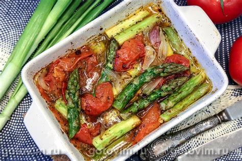 Гарнир из запеченных овощей и спаржи. Рецепт с фото