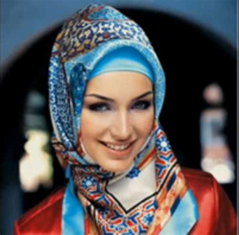Hijab Styles For Round Face Girl Tattoos Designs Gallery Hijab