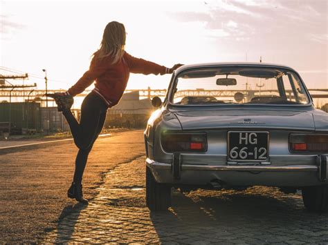 Sexy Photos Of A Gal And Her Vintage Alfa Romeo Airows