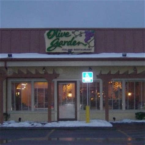 Raise your voice, share your negative experience and get your complaints resolved. Olive Garden Italian Restaurant - 11 Photos - Italian ...