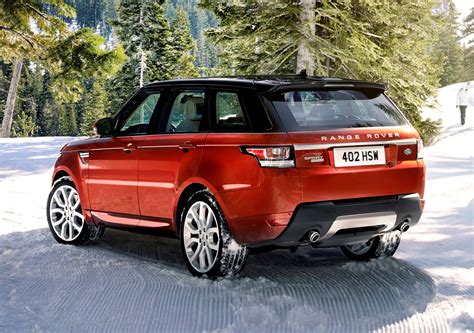 The range rover sport is at once enormous and surprisingly small. Land Rover Range Rover Sport (2020) Practicality, Boot ...