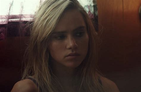 Teaser Watch Suki Waterhouse Is Captured By Cannibals In Ana Lily Amirpours The Bad Batch