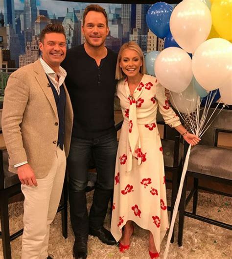 Kelly Ripa Finds New Co Host In Ryan Seacrest For Live