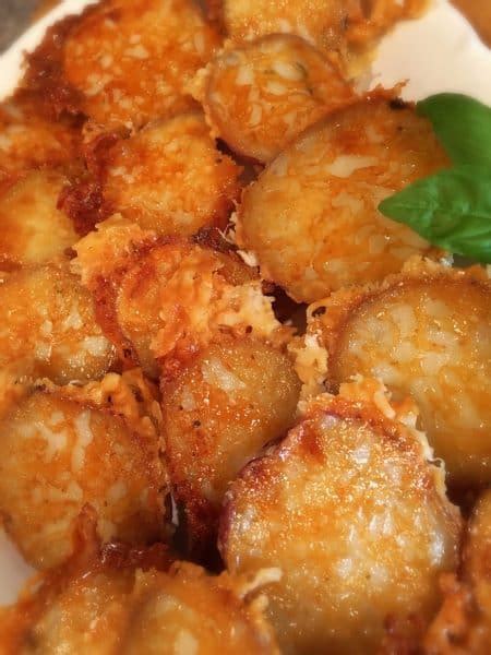 Parmesan garlic butter baby red potatoes are the greatest side dish since his older brother baked potato! Parmesan Garlic Butter Red Potatoes | Norine's Nest