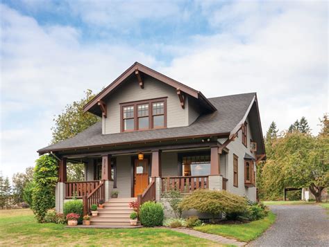 Now the trim and details of the house really make an impression. Restored Craftsman House Simplified - Restoration & Design ...